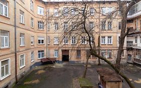 Royal Vip Apartment On Leontovicha 5